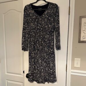 Maternity Ingrid and Isabel Navy and Cream Floral Long Sleeve Dress